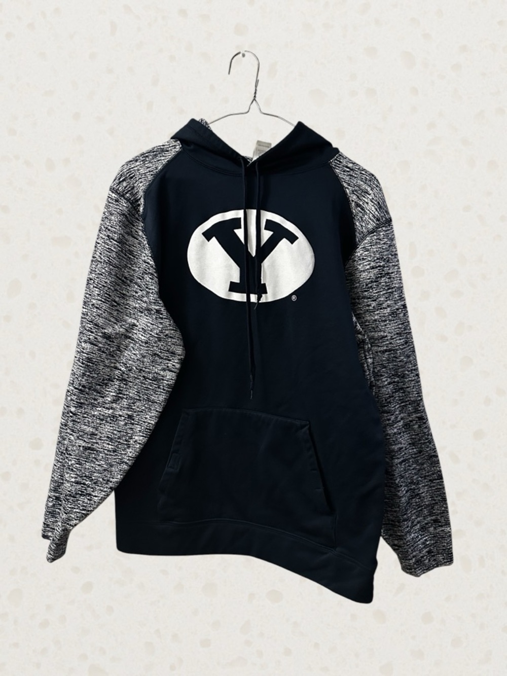 BYU Cougars Black & Gray Hoodie Sweatshirt – Men’s Small